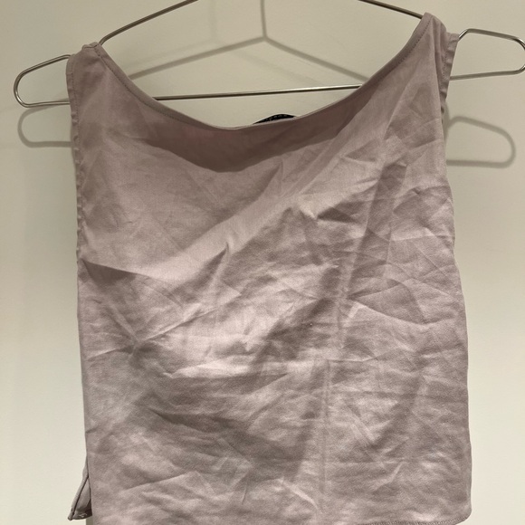 Aritzia Babaton Lavender Linen Cropped Knot front top in S - Picture 2 of 5